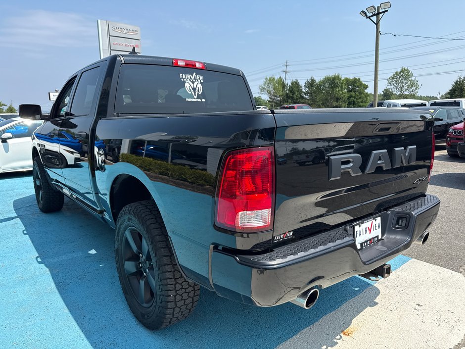 2020 Ram 1500 Classic Express V8 upgraded tires, levelling kit, blackout edition