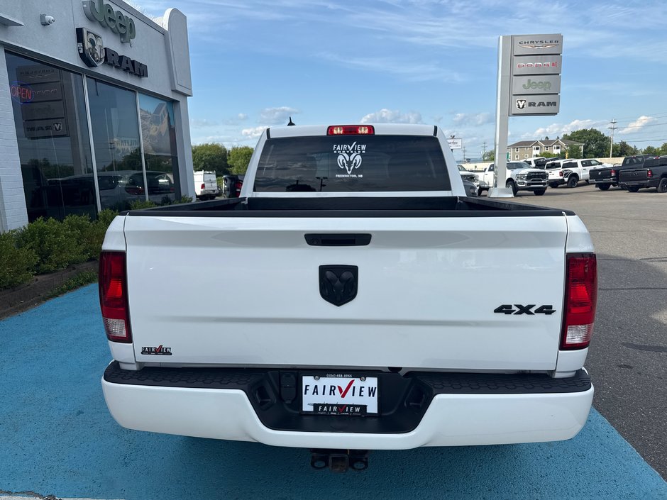 2021 Ram 1500 Classic Express  upgraded tires, power seats heated seats heater wheel, Apple CarPlay, sport appearance package