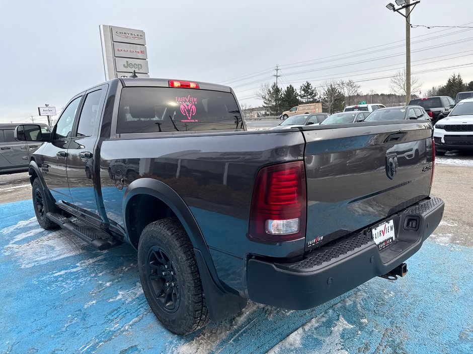 2022 Ram 1500 Classic Warlock 8 inch apple CarPlay