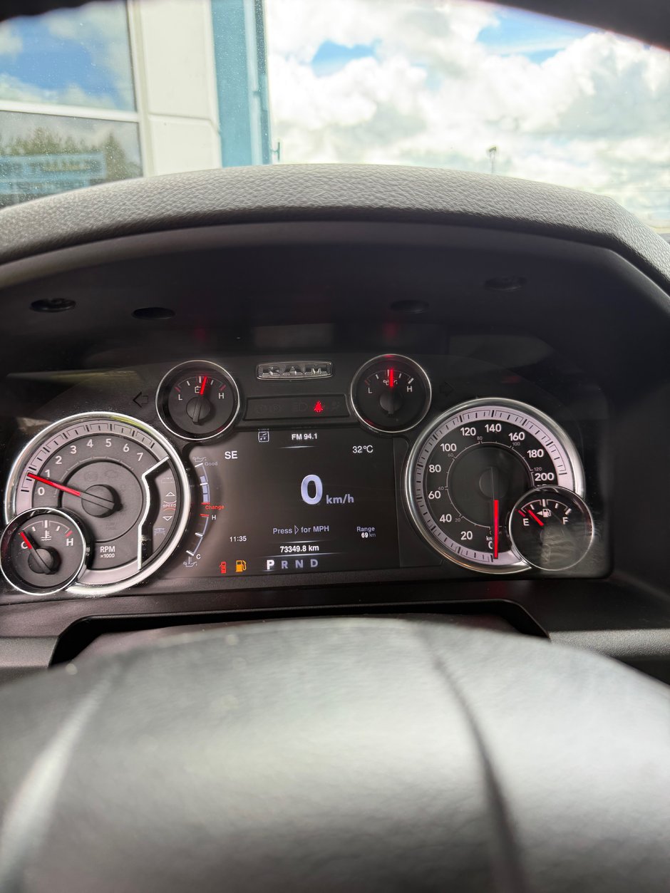 2022 Ram 1500 CLASSIC SLT 3.6L V6 CLASSIC
