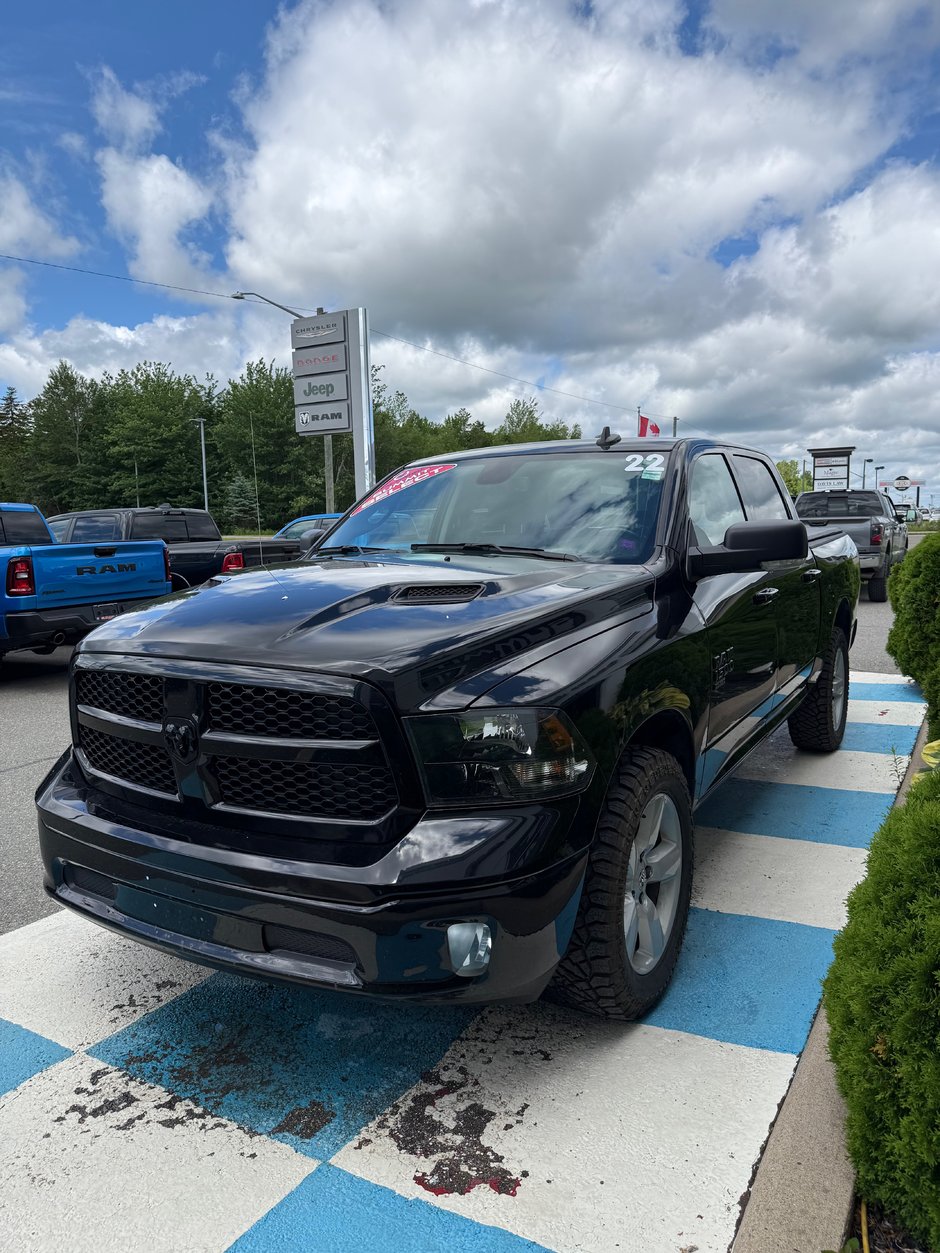 2022 Ram 1500 CLASSIC SLT 3.6L V6 CLASSIC