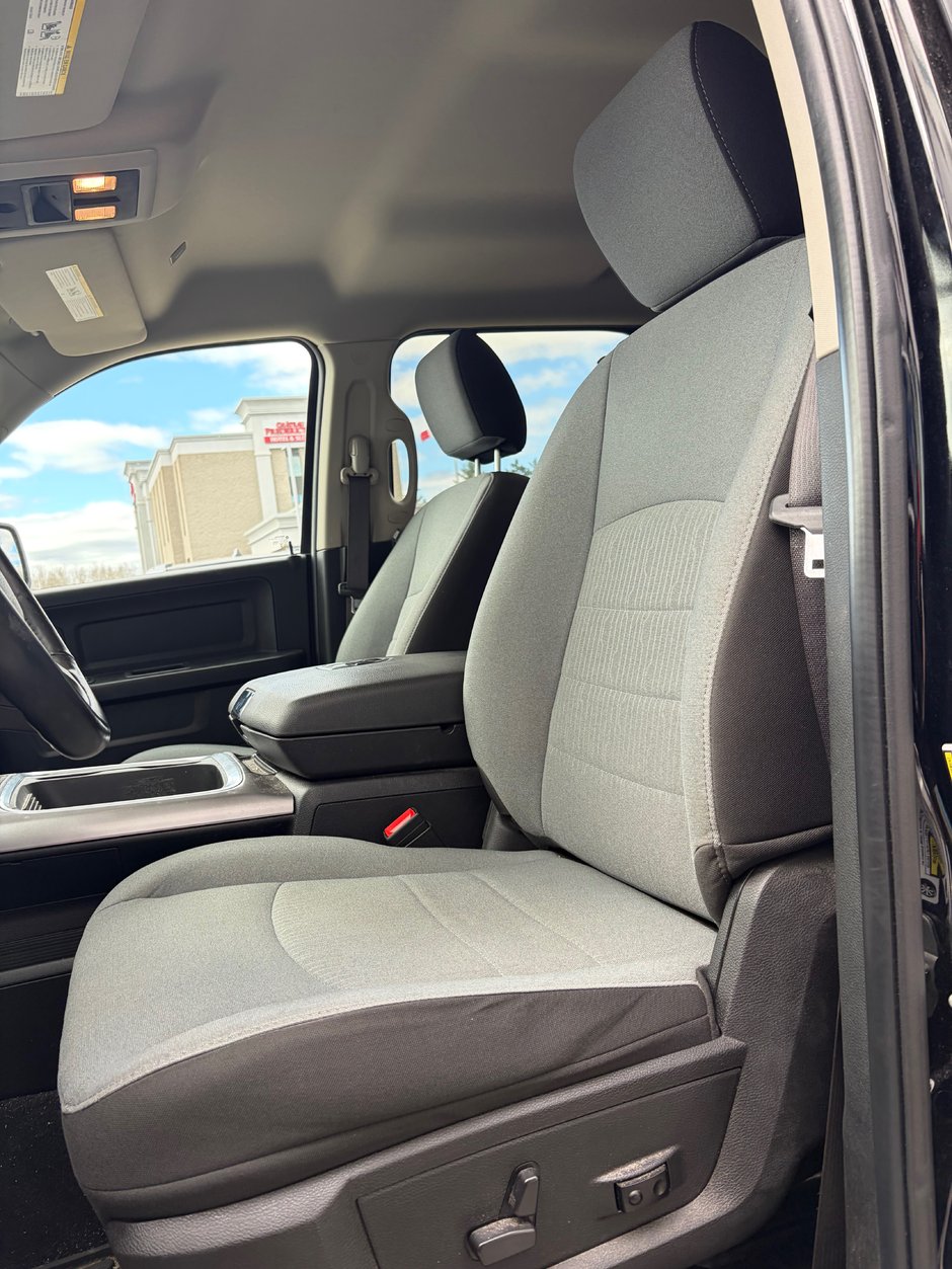 2023 Ram 1500 CLASSIC EXPRESS