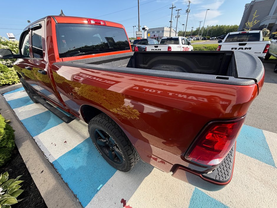 2023 Ram 1500 CLASSIC EXPRESS V6 EXPRESS IN HARVEST ORANGE!