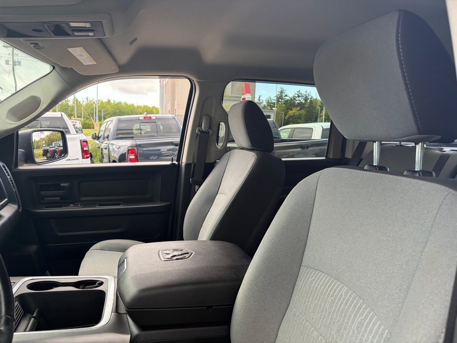2023 Ram 1500 CLASSIC EXPRESS