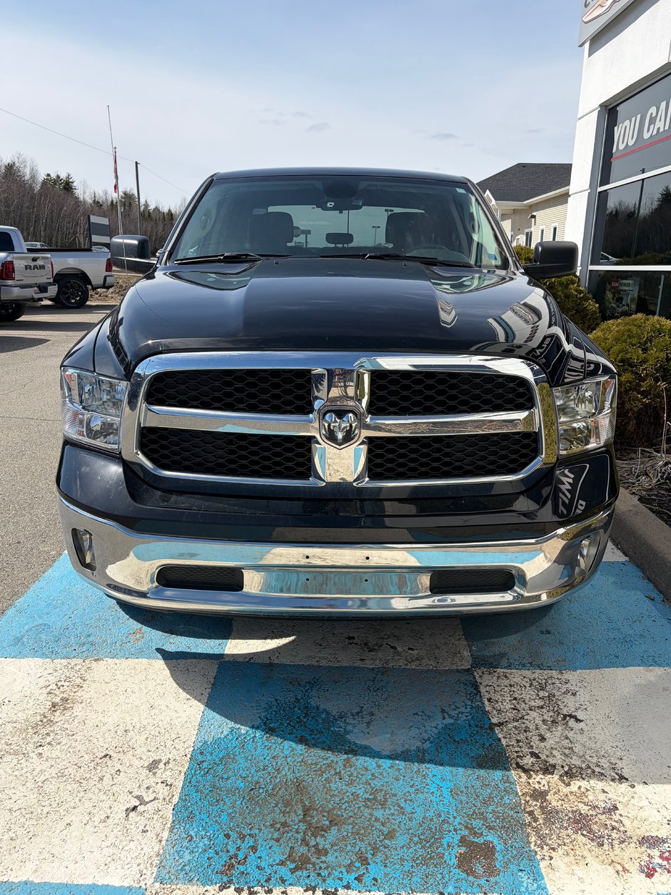 2024 Ram 1500 CLASSIC TRADESMAN CLASSIC TRIM!