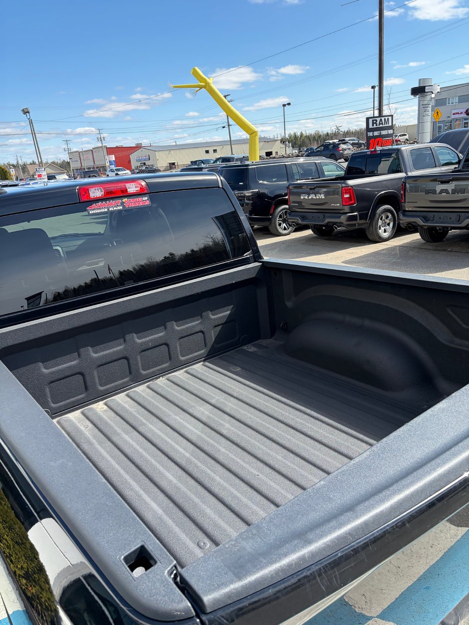 2024 Ram 1500 CLASSIC TRADESMAN CLASSIC TRIM!