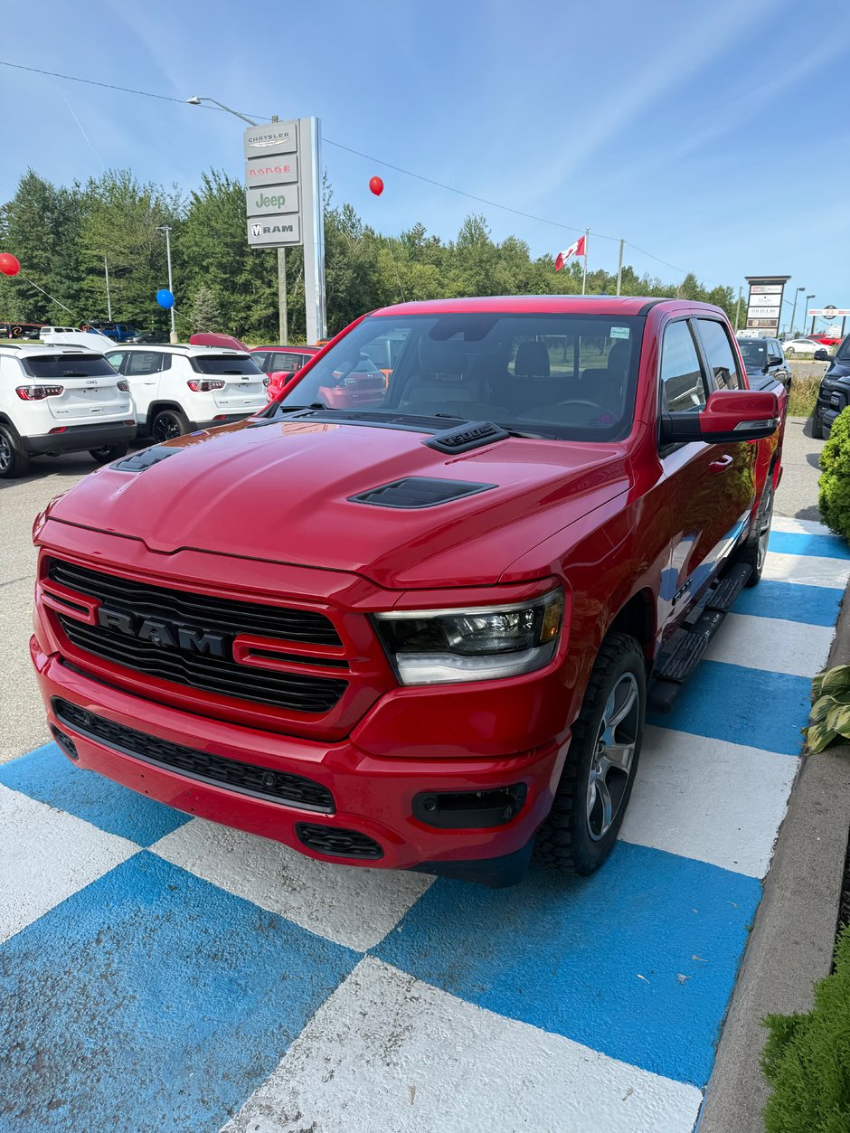 2019 Ram 1500 SPORT