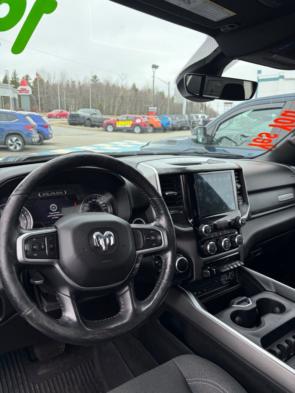 2019 Ram 1500 BIG HORN BIG HORN NIGHT EDITION! NEW TIRES AND BRAKES!