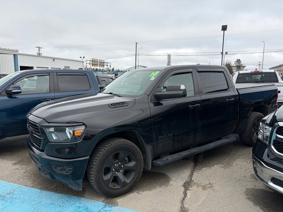 2019 Ram 1500 BIG HORN BIG HORN NIGHT EDITION! NEW TIRES AND BRAKES!