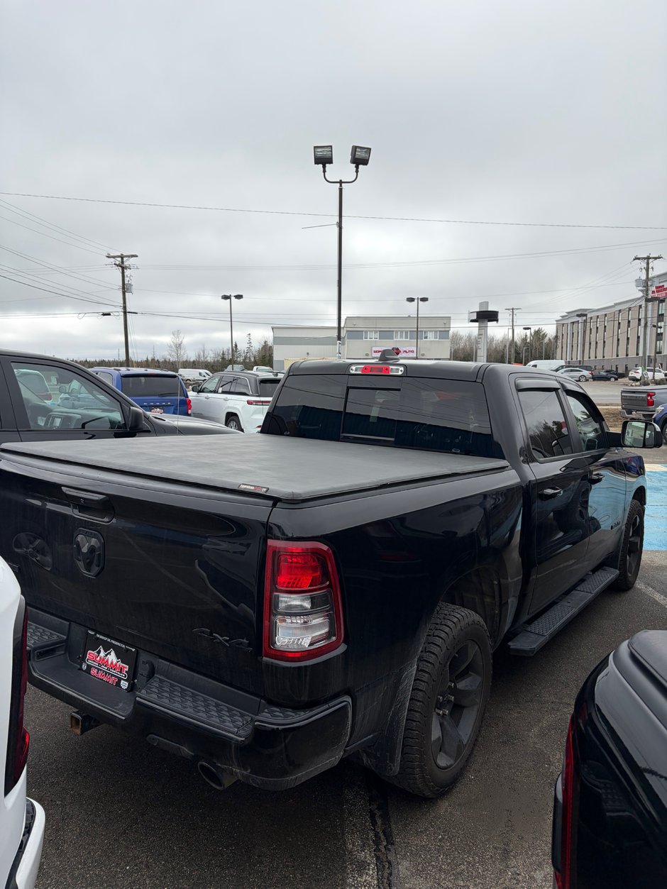 2019 Ram 1500 BIG HORN BIG HORN NIGHT EDITION! NEW TIRES AND BRAKES!