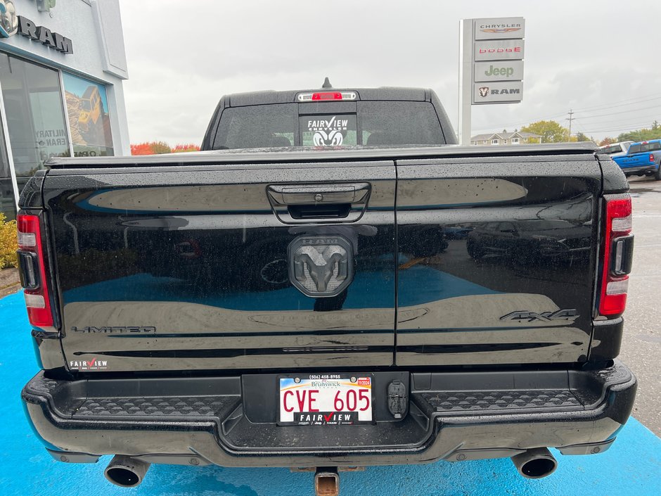 2020 Ram 1500 Limited With split tailgate option