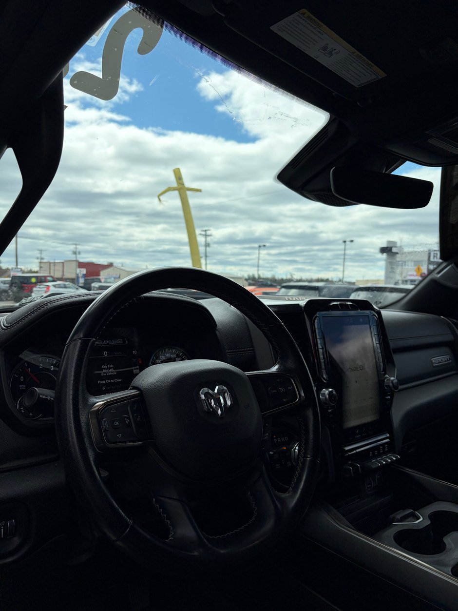 2022 Ram 1500 SPORT NEW A/T TIRES!