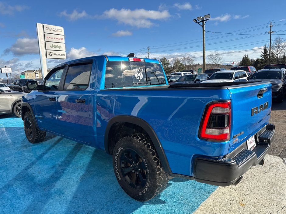 2023 Ram 1500 Rebel Loaded 12 inch screen axle lock tow package