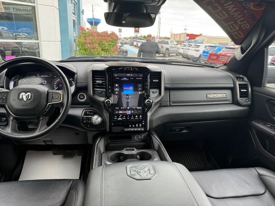 2023 Ram 1500 SPORT
