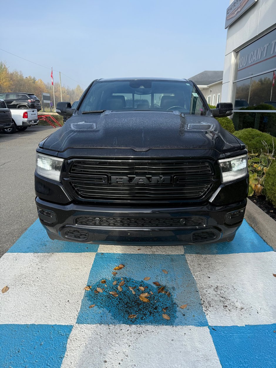 2023 Ram 1500 SPORT
