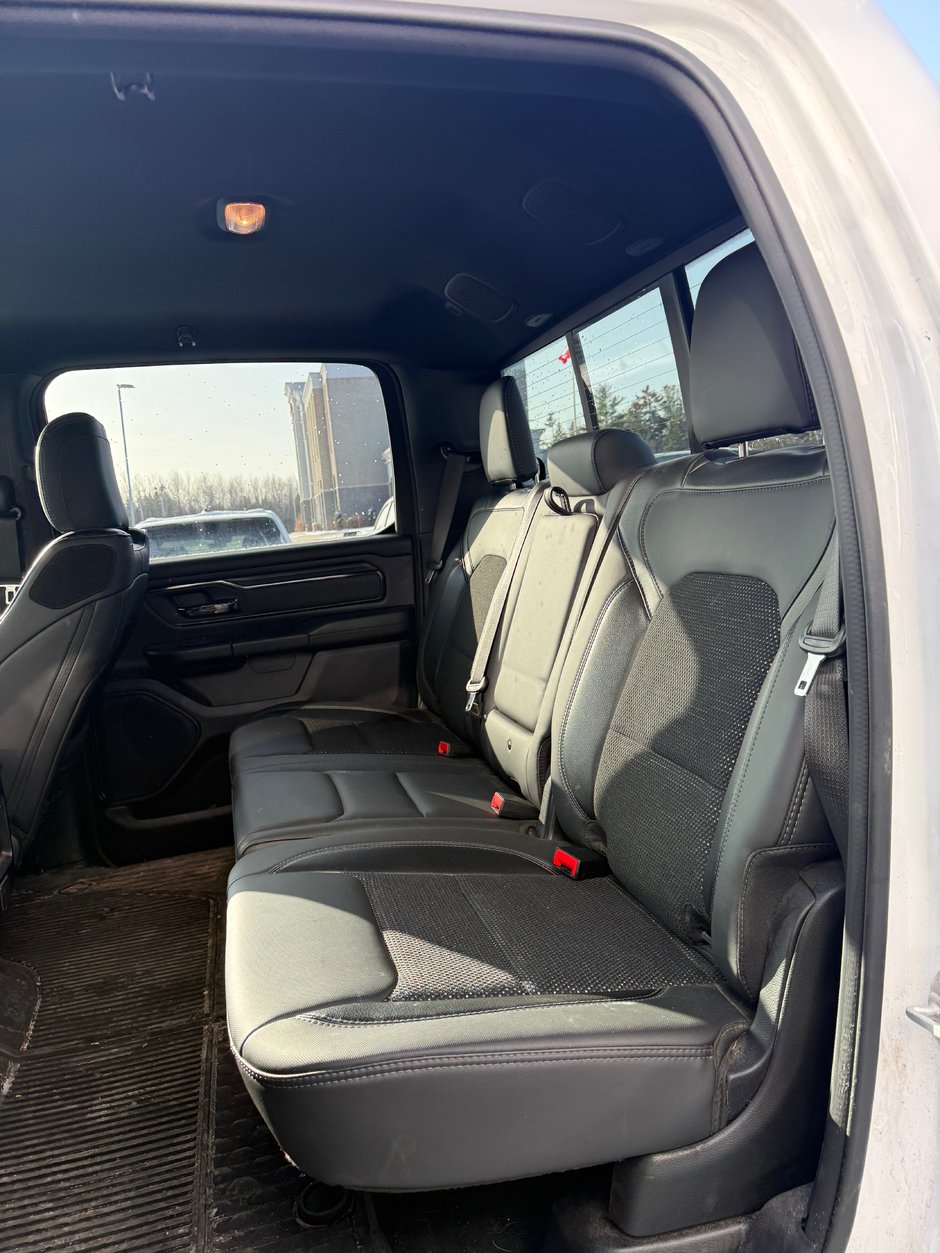 2023 Ram 1500 BIG HORN Built to Serve edition! V6!