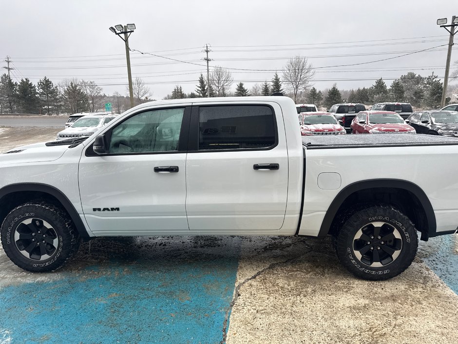 2023 Ram 1500 Rebel Fully loaded, dual panoramic roof heated cooled, seating upgraded audio system!!!!