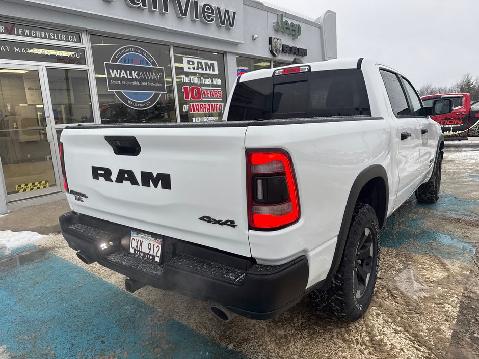 2023 Ram 1500 Rebel Fully loaded, dual panoramic roof heated cooled, seating upgraded audio system!!!!