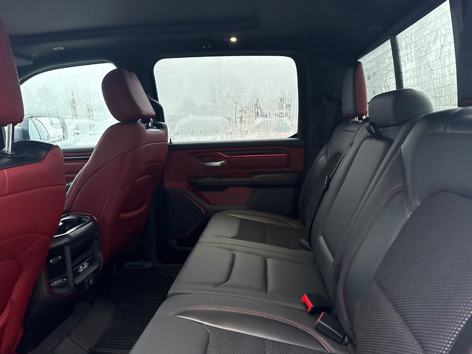 2023 Ram 1500 Rebel Fully loaded, dual panoramic roof heated cooled, seating upgraded audio system!!!!