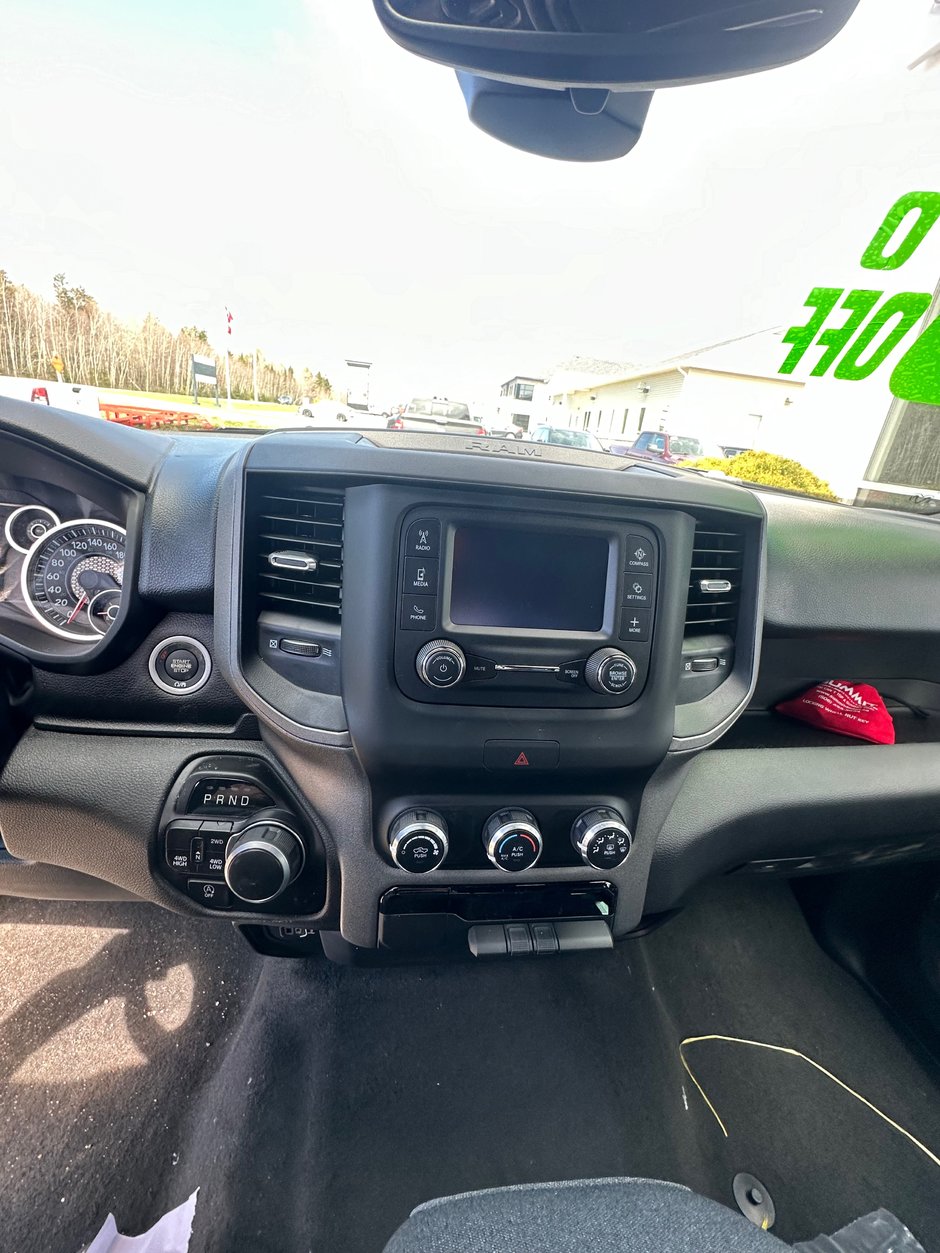 2024 Ram 1500 TRADESMAN