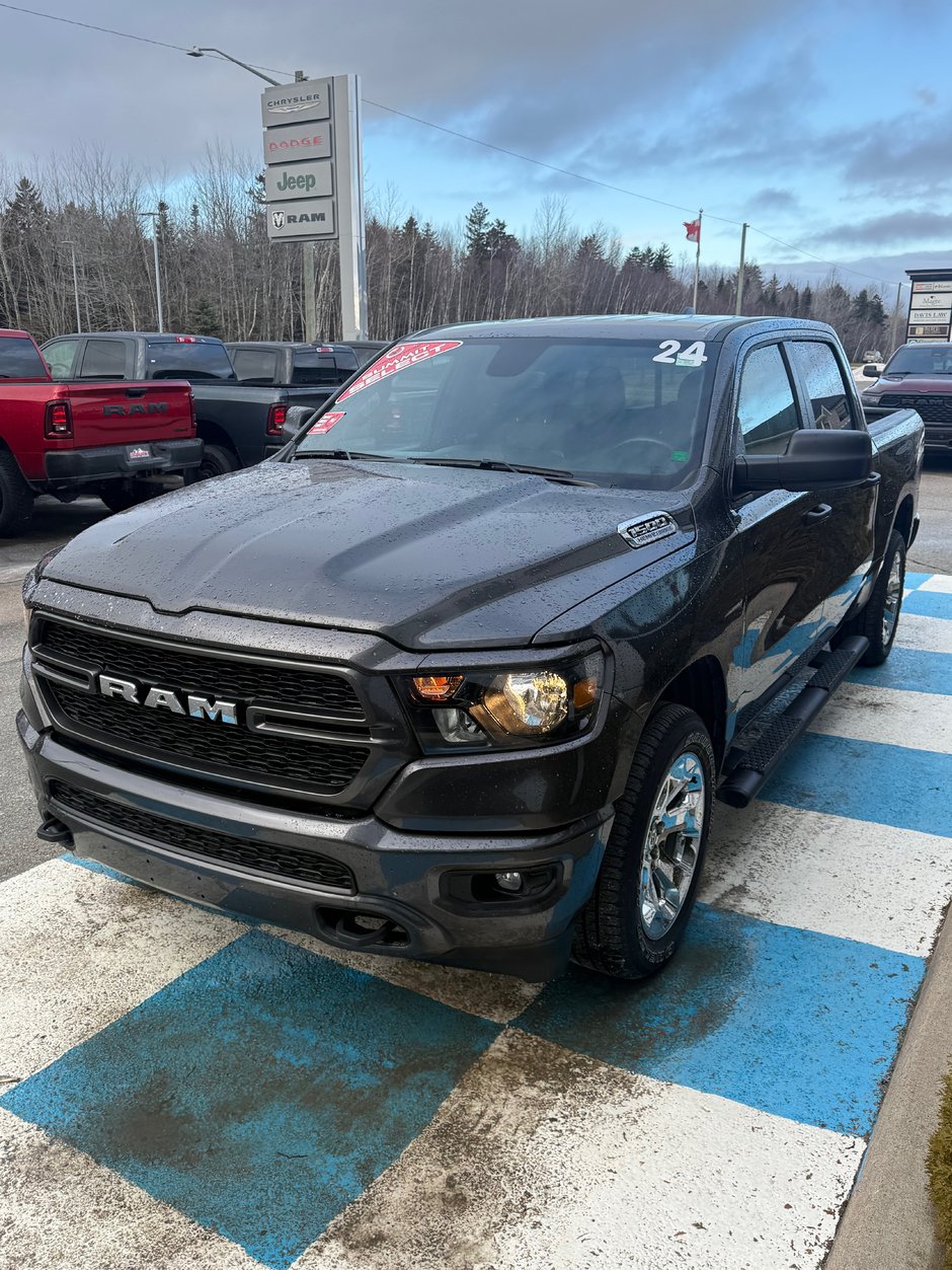 2024 Ram 1500 TRADESMAN