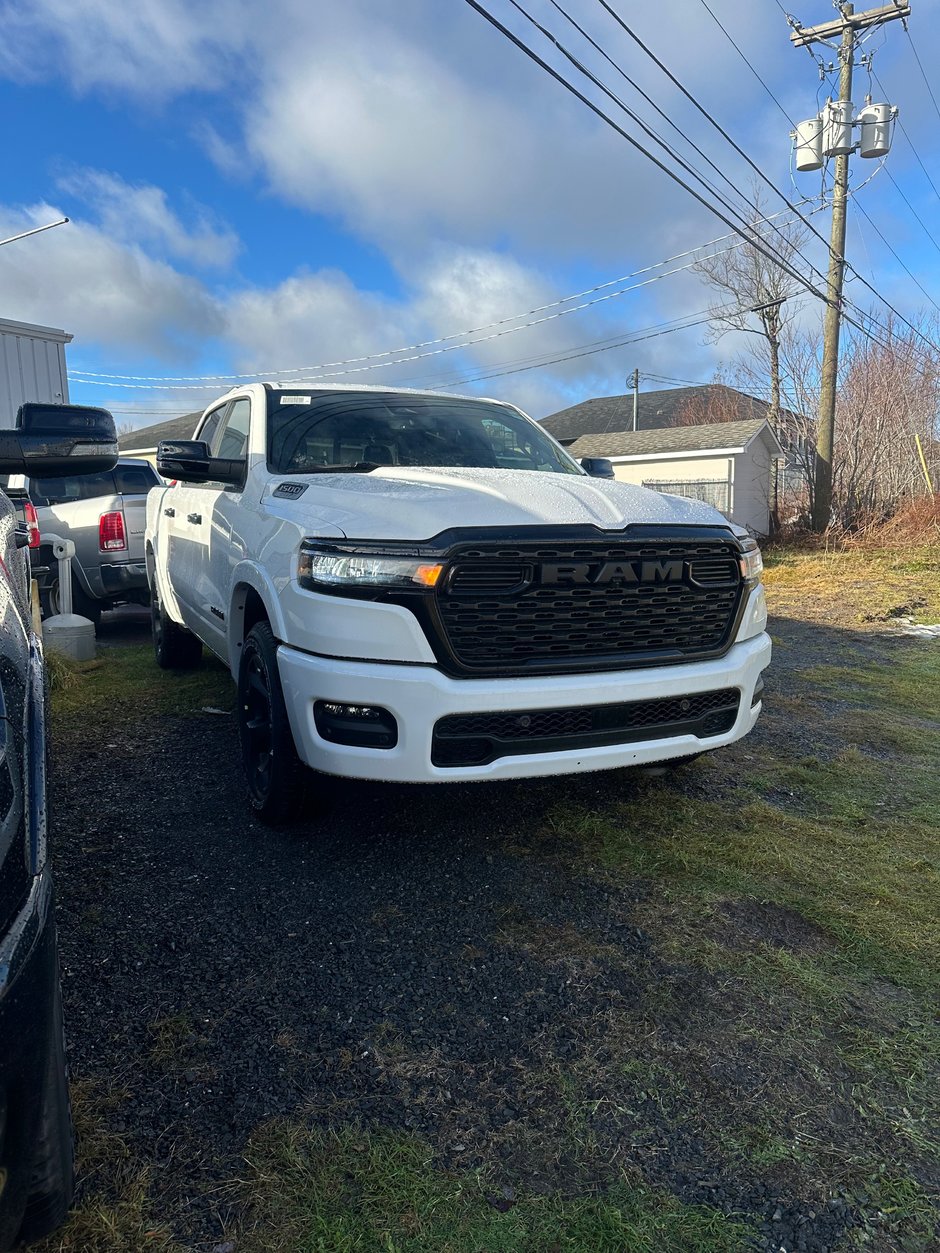 2025 Ram 1500 BIG HORN