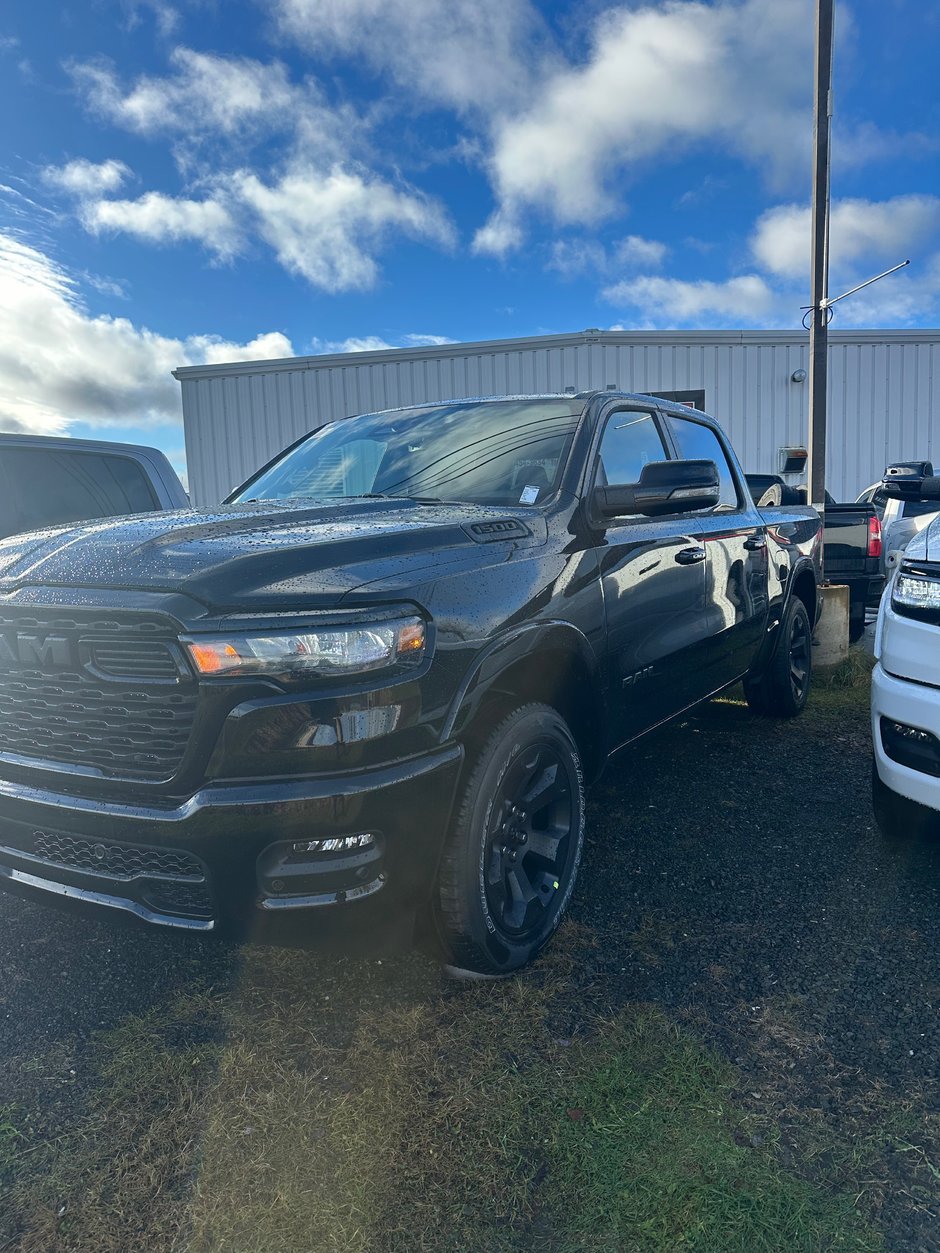 2025 Ram 1500 BIG HORN