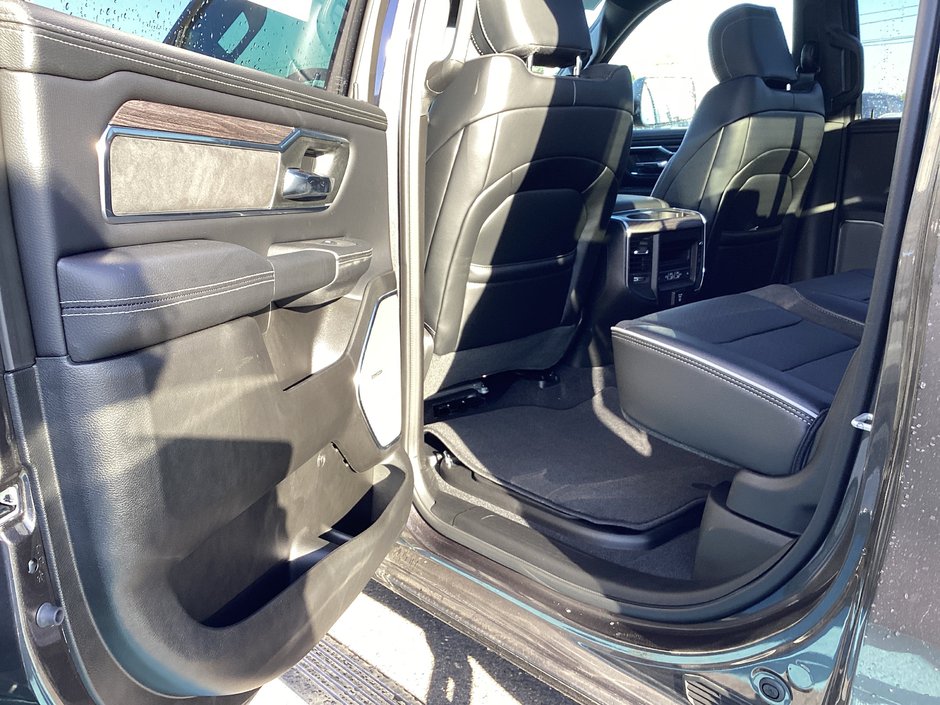 Ram 1500 LARAMIE 2026