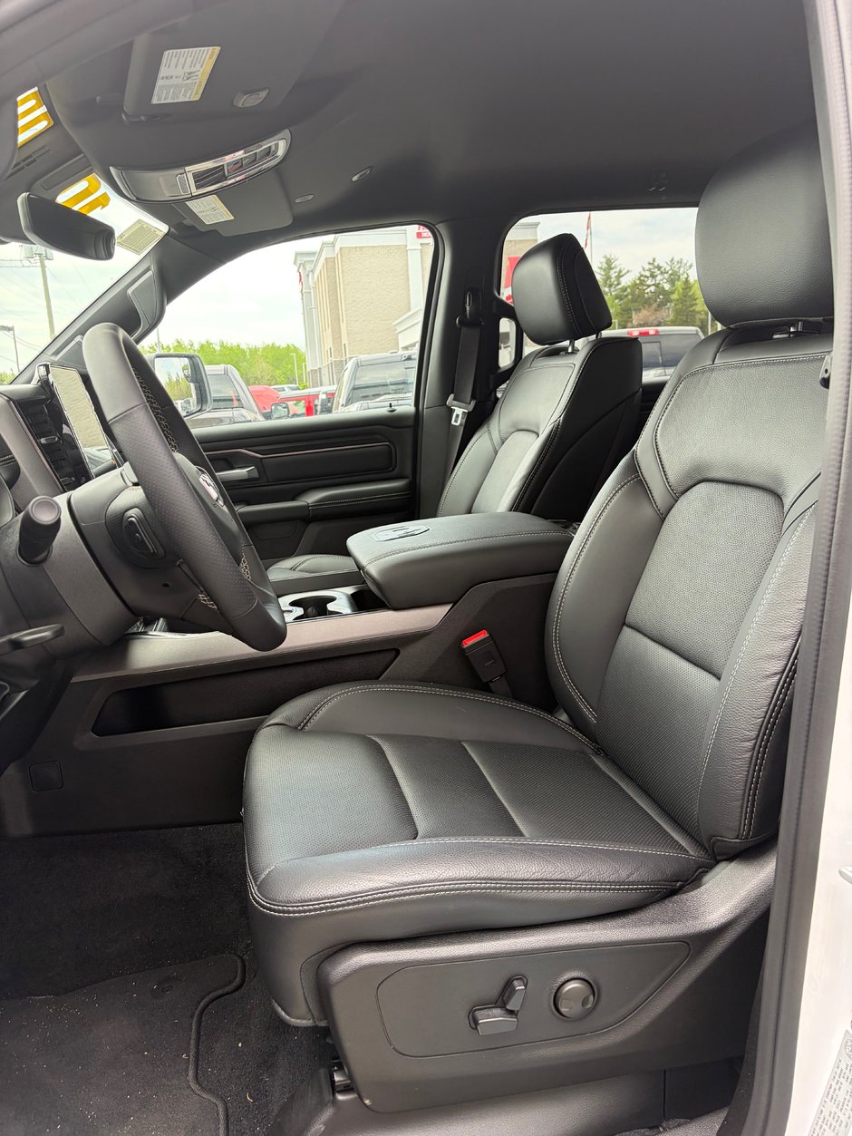 2026 Ram 1500 SPORT