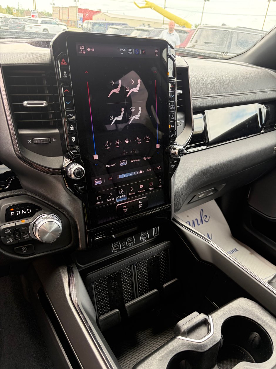 2026 Ram 1500 SPORT