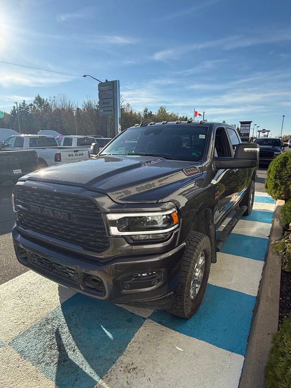 2024 Ram 2500 BIG HORN Local one owner trade!