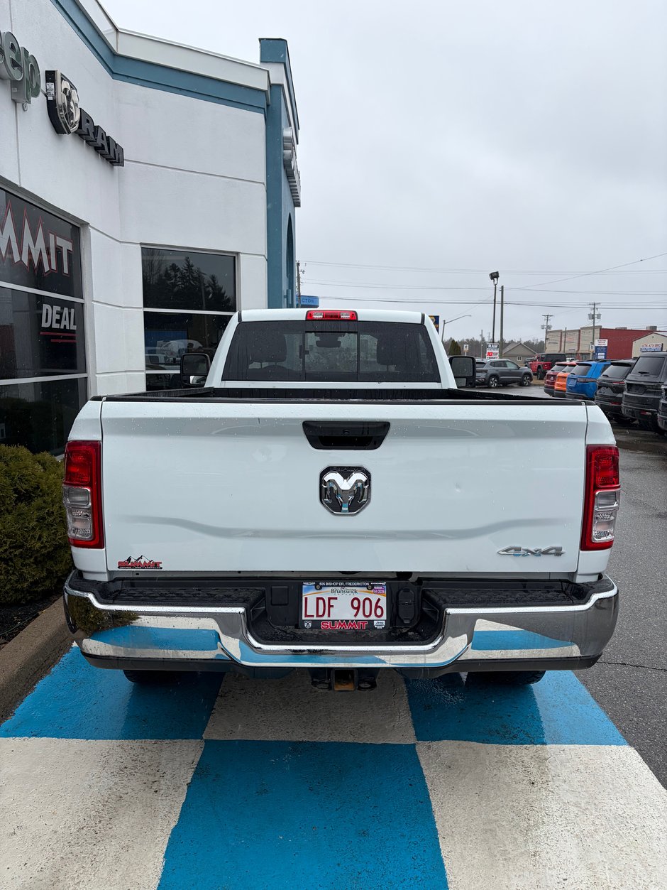 2024 Ram 2500 TRADESMAN REGULAR CAB 2500 CUMMINS!