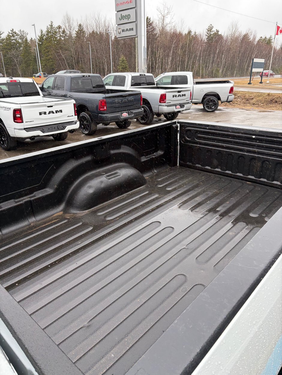2024 Ram 2500 TRADESMAN REGULAR CAB 2500 CUMMINS!