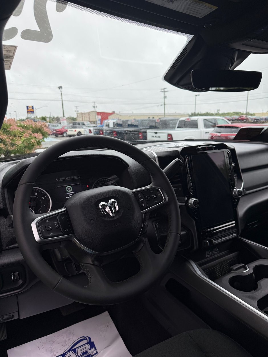 2025 Ram 2500 BIG HORN OVER $102,000 NEW! SAVE $15,000! NIGHT EDITION