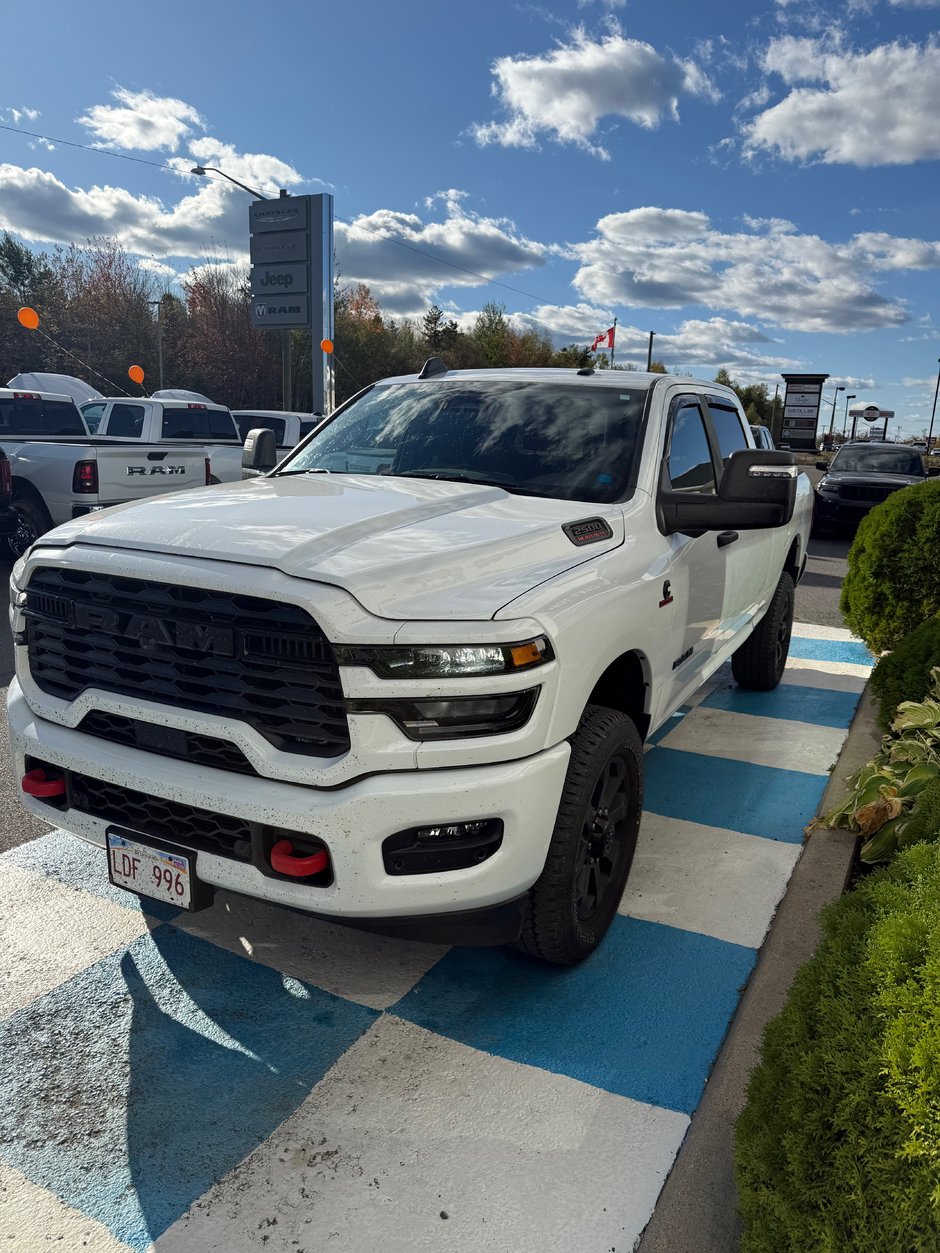 2025 Ram 2500 BIG HORN NIGHT EDITION! OVER $100,000 NEW!