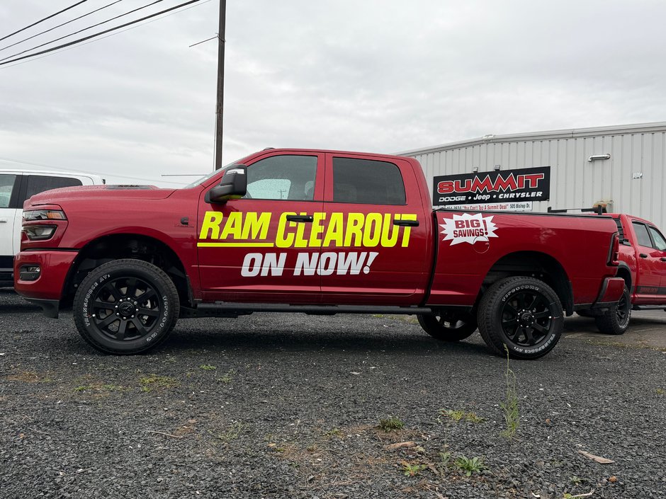 2026 Ram 2500 BLACK EXPRESS