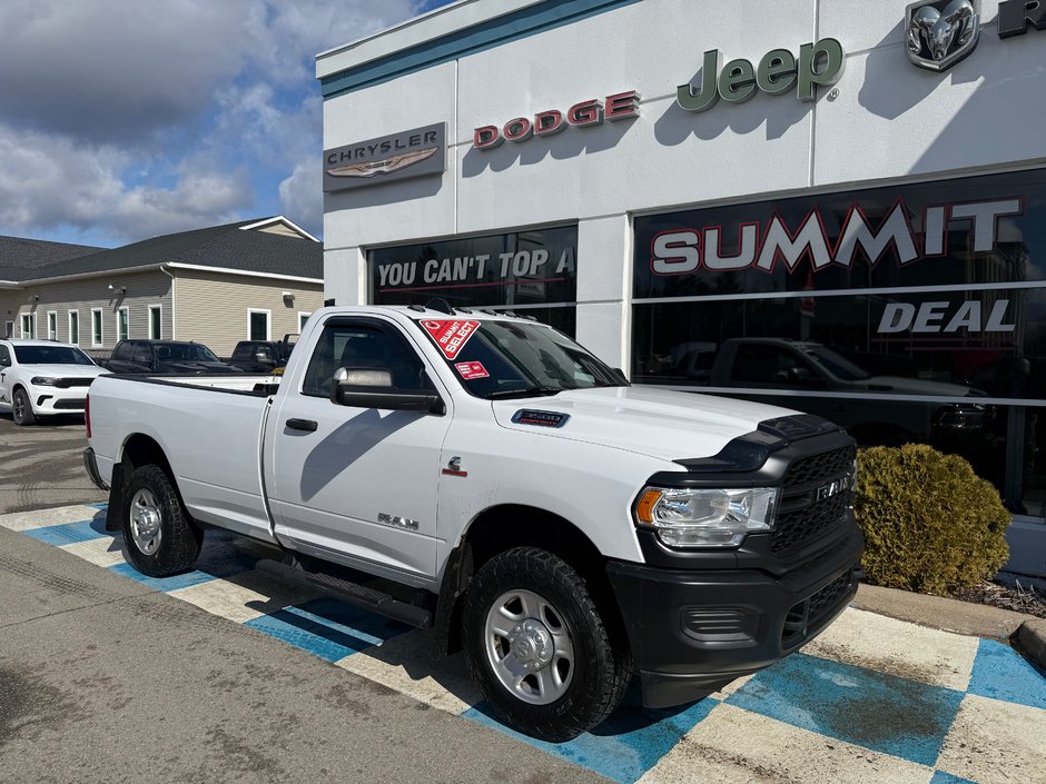 2022 Ram 3500 TRADESMAN