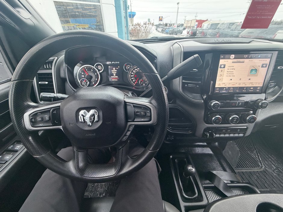 2024 Ram 3500 TRADESMAN DUALLY! CERTIFIED WITH NEW TIRES