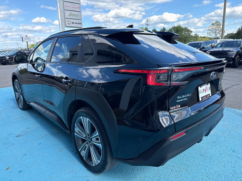 2023 Subaru SOLTERRA Luxury package