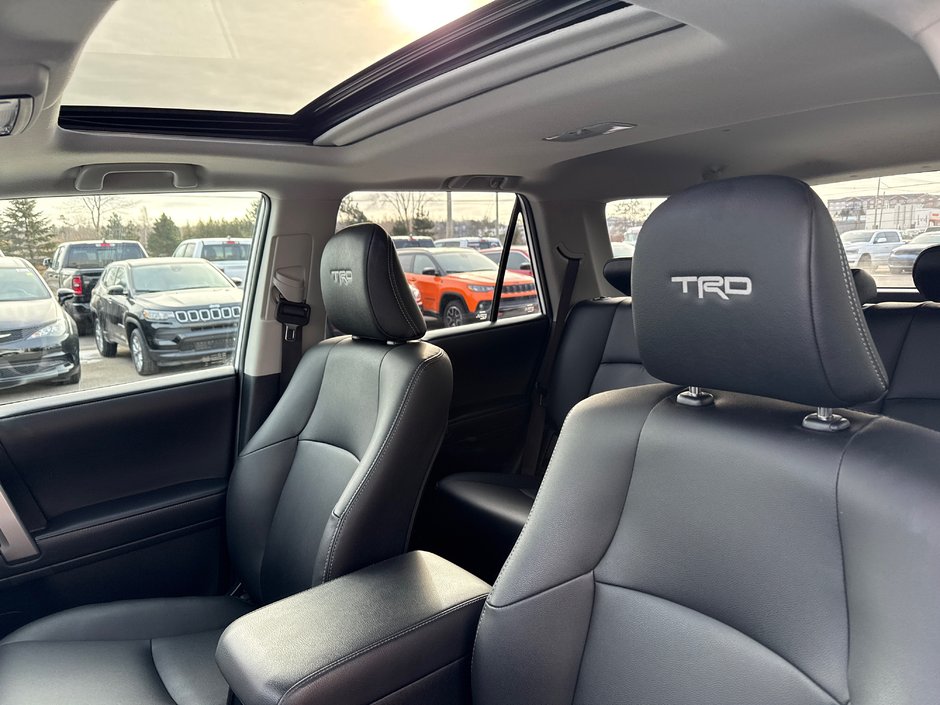 2023 Toyota 4Runner TRD sport Fully loaded upgraded Toyota tires, leather sunroof, NAV