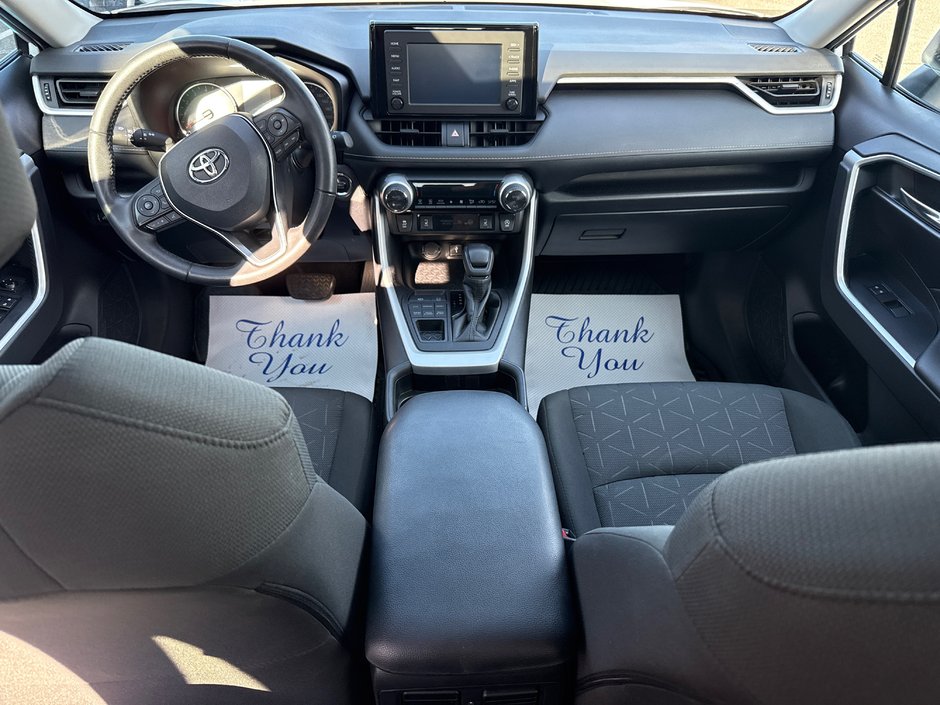 2021 Toyota RAV4 XLE With sun and sound group