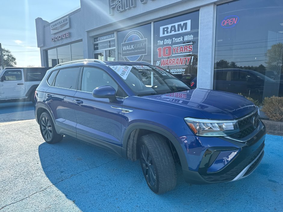 Volkswagen Taos Comfortline 2024