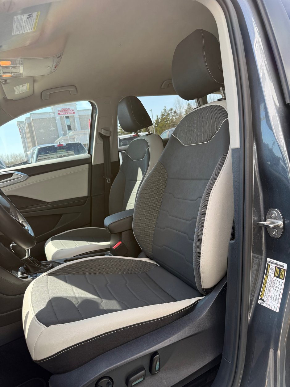 2025 Volkswagen TAOS COMFORTLINE