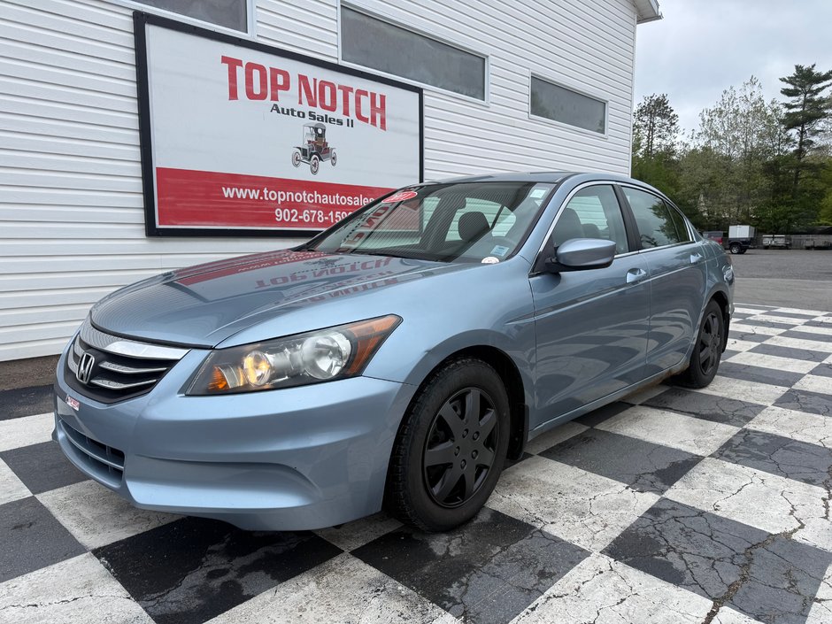 Honda ACCORD SE, keyless entry, backup camera, Bluetooth 2011 à Kentville, Nouvelle-Écosse