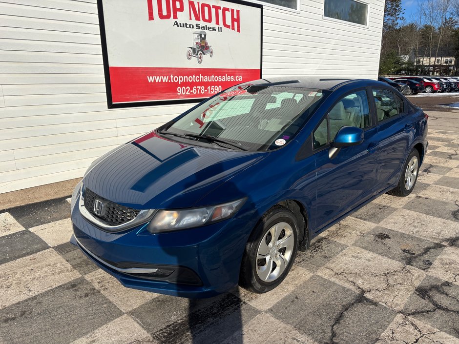 2013  Civic LX - hands free, heated seats, a/c, cruise control in COLDBROOK, Nova Scotia