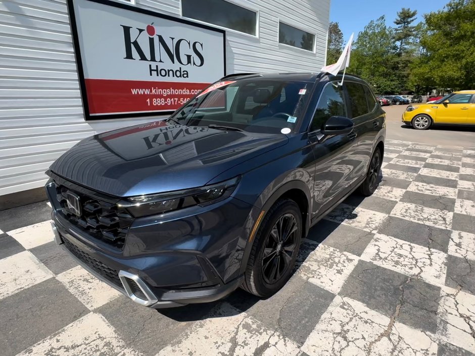 2023 Honda CR-V HYBRID Touring - sunroof, power seats, cruise control a/c in COLDBROOK, Nova Scotia - 1 - w320h240px