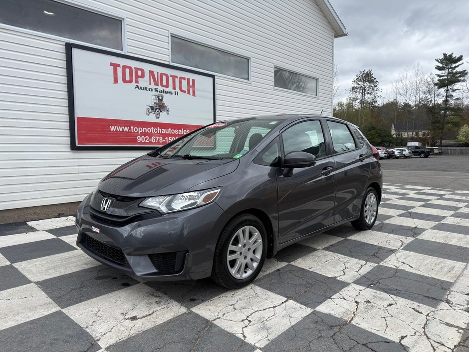 Honda FIT LX, keyless entry, backup camera, Bluetooth 2016 à Kentville, Nouvelle-Écosse