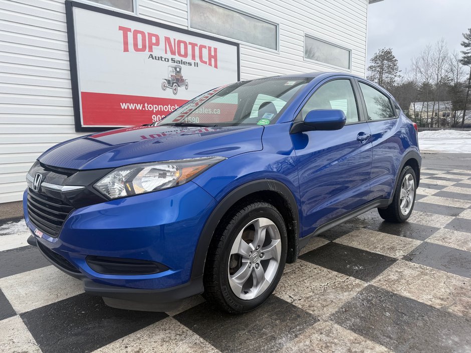 Honda HR-V LX, keyless entry, backup camera, Bluetooth 2018 à Kentville, Nouvelle-Écosse
