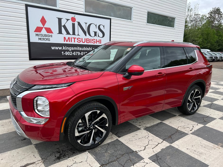 2024  OUTLANDER PHEV GT S-AWC in Kentville, Nova Scotia