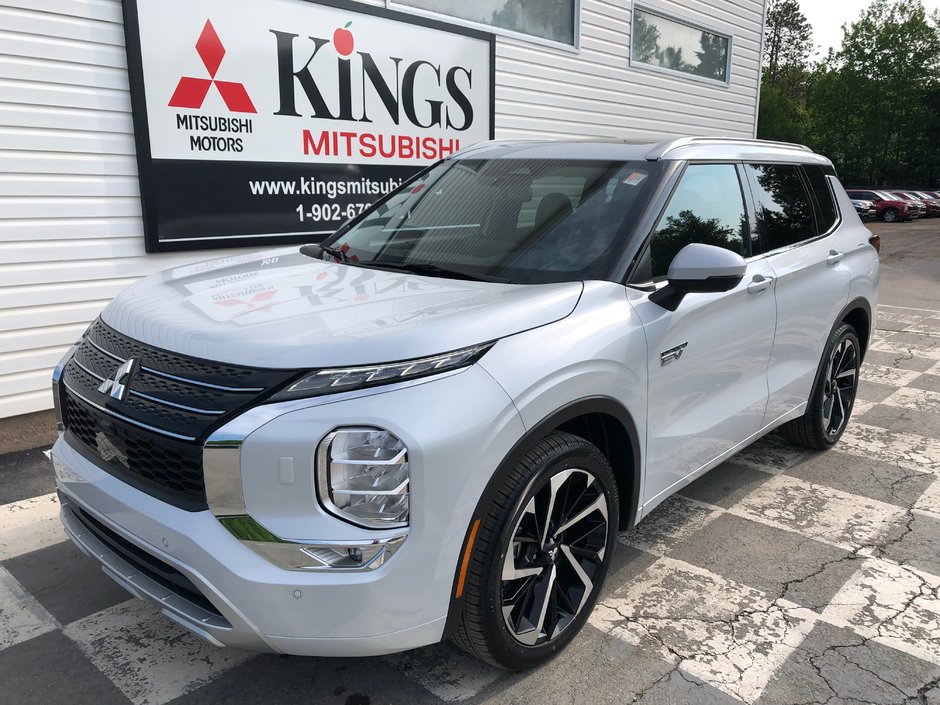2025 Mitsubishi OUTLANDER PHEV GT S-AWC in Kentville, Nova Scotia
